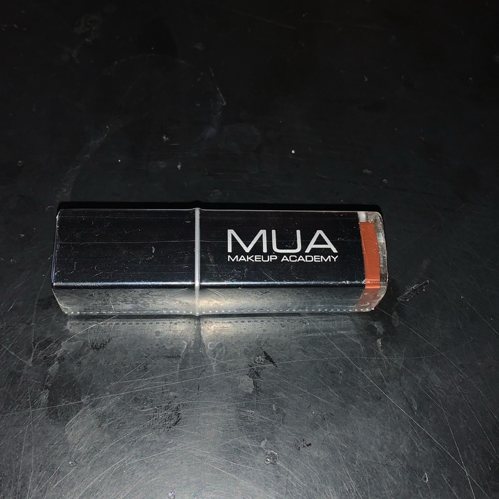 MUA color intense lipstick